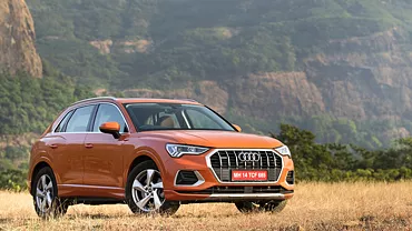 AUDI Audi Q3